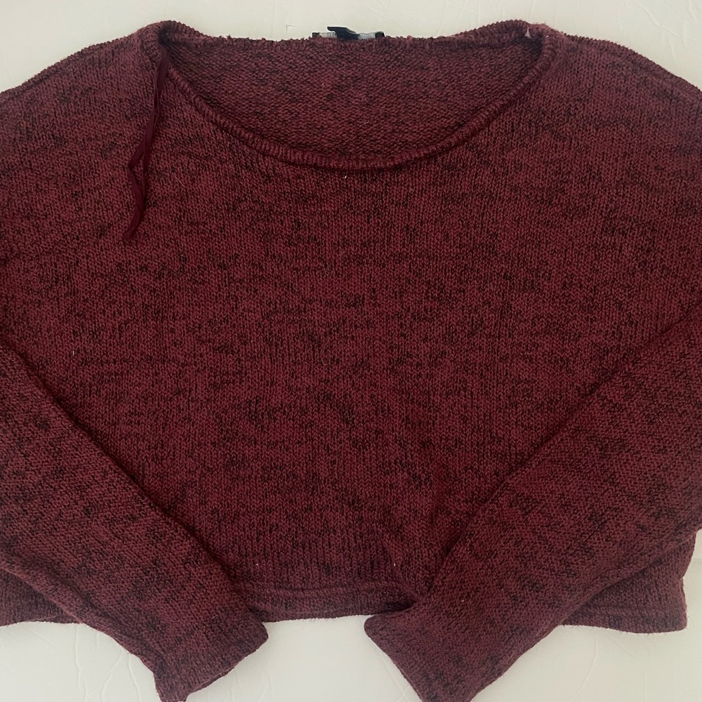 Small American Eagle Outfitters Burgundy Crewneck Cropped Sweater